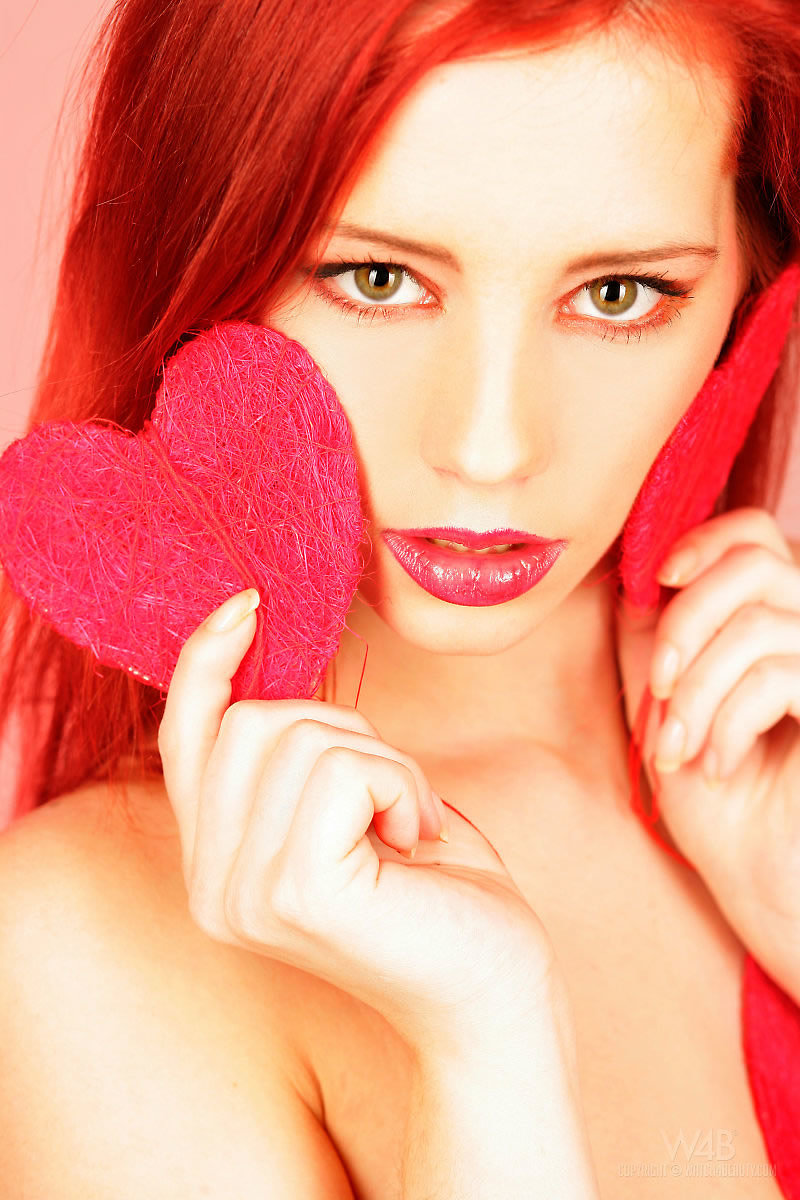 Марина, 20 лет, 1 размер груди